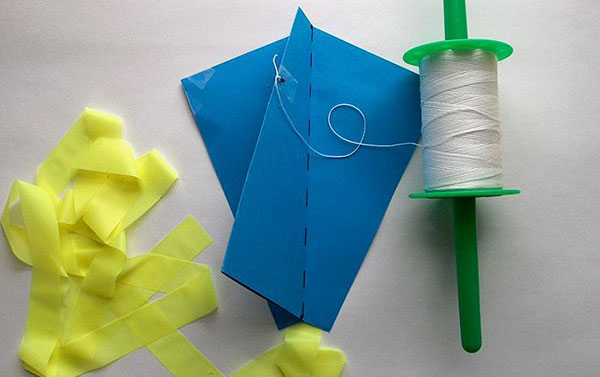 Cách làm diều bằng giấy đơn giản mách chi tiết làm chuẩn, bay cao